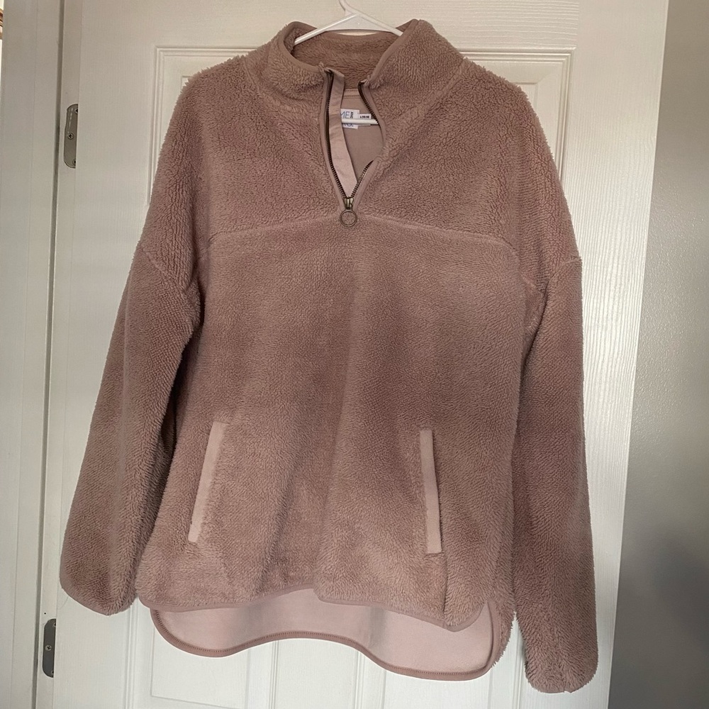 Time and Tru blush Colored pullover jacket. Size large